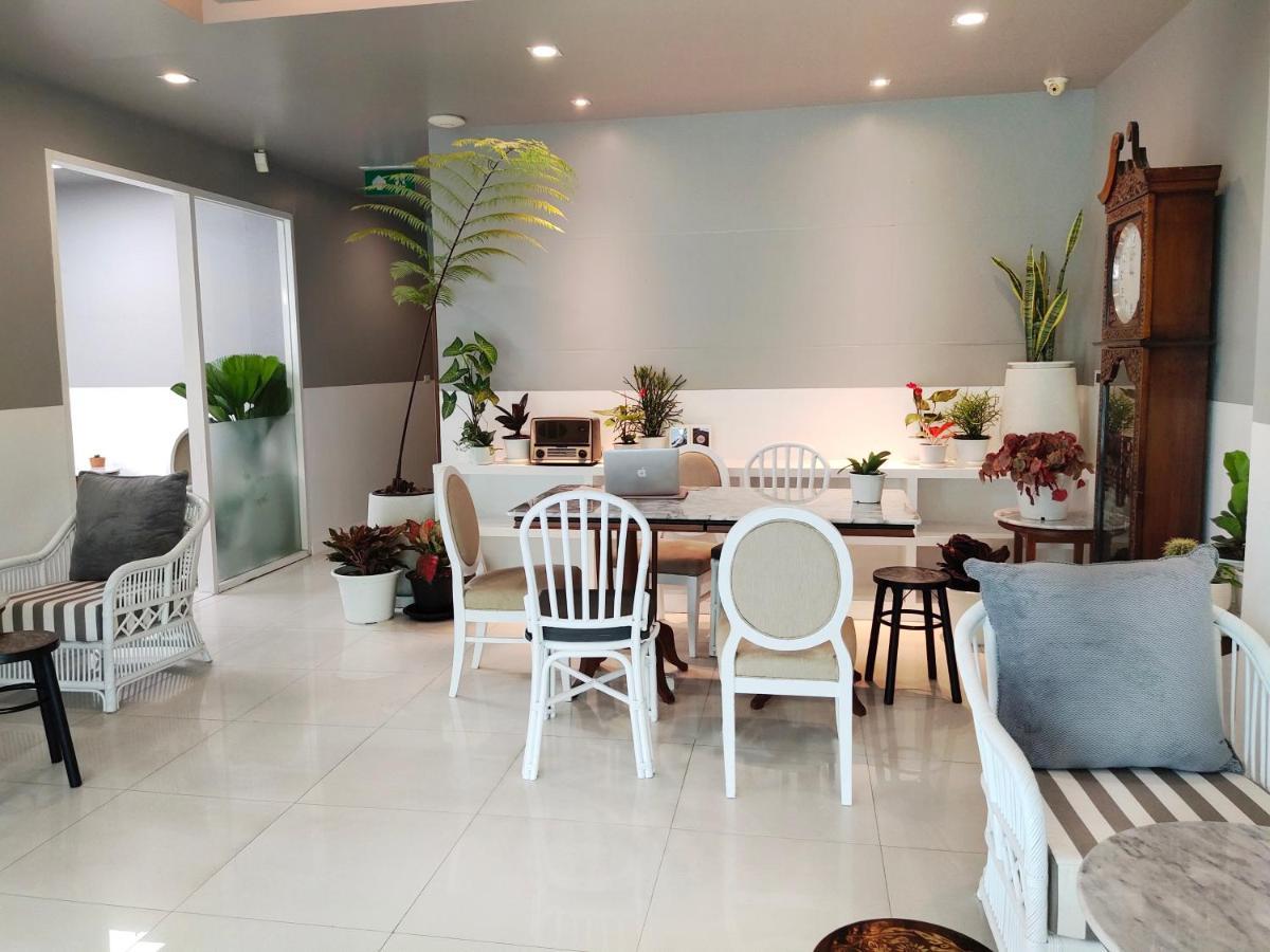 Ratana Hotel Rassada, Phuket Town- Sha Extra Plus Exteriér fotografie
