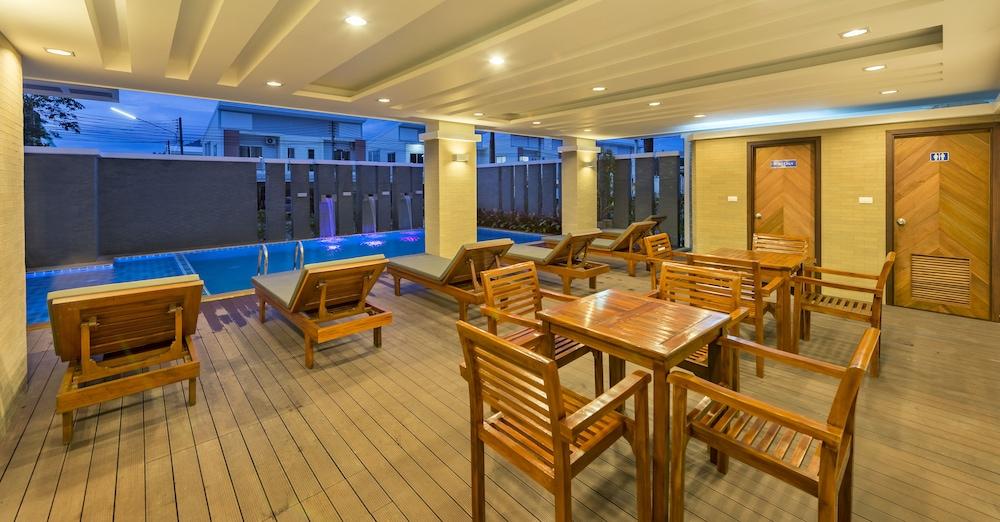 Ratana Hotel Rassada, Phuket Town- Sha Extra Plus Exteriér fotografie