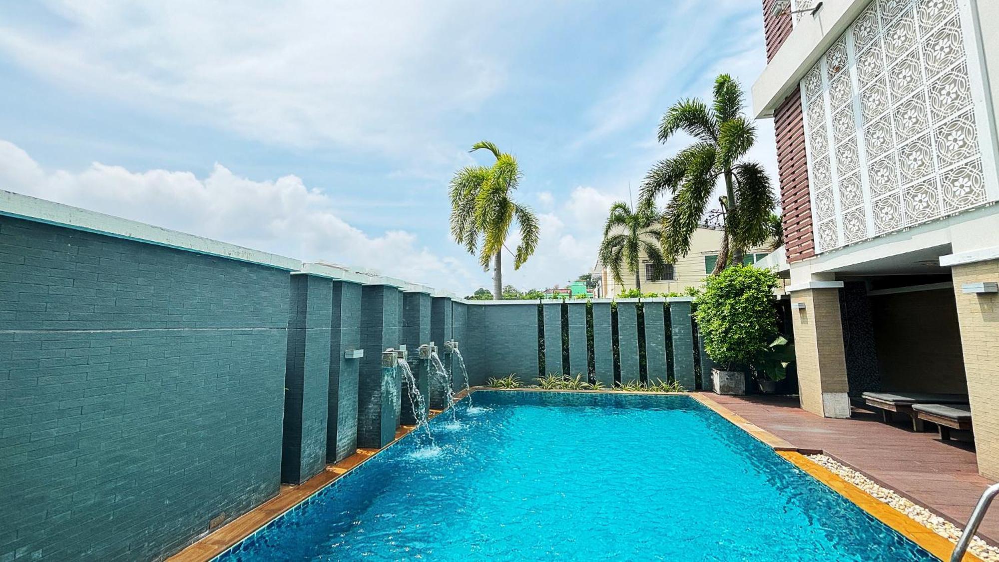 Ratana Hotel Rassada, Phuket Town- Sha Extra Plus Exteriér fotografie