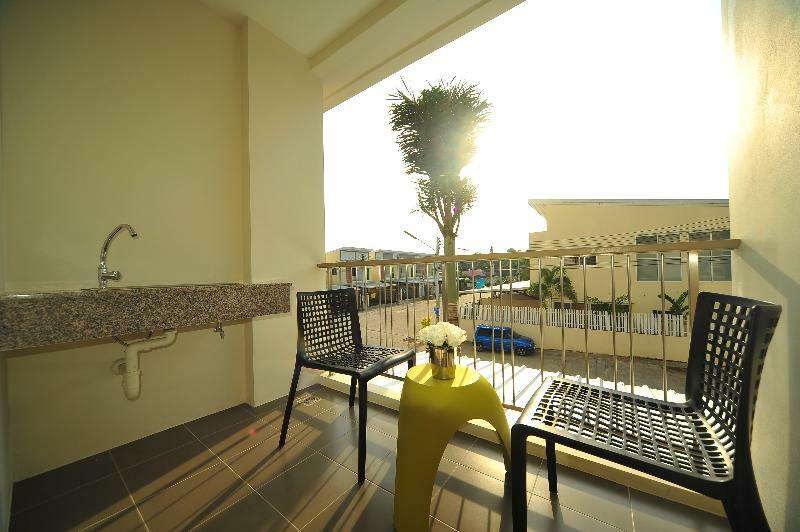 Ratana Hotel Rassada, Phuket Town- Sha Extra Plus Exteriér fotografie